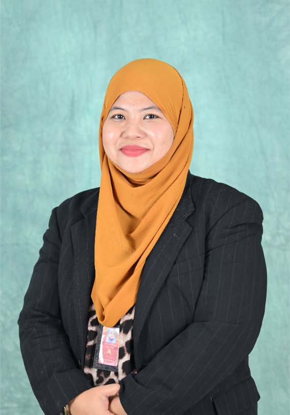  NURUL FARHANA AMRAN-Pensyarah Penulisan Kreatif & Filem