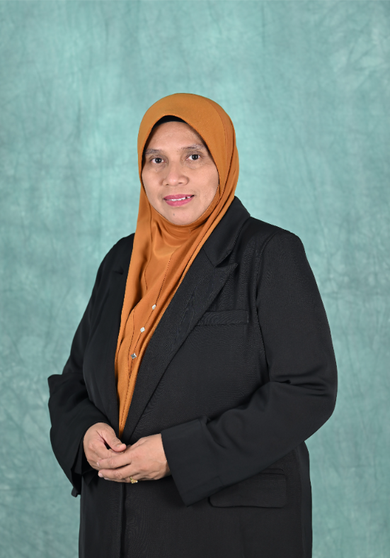  ROZIAH ADAMA-Ketua Program Penulisan Kreatif